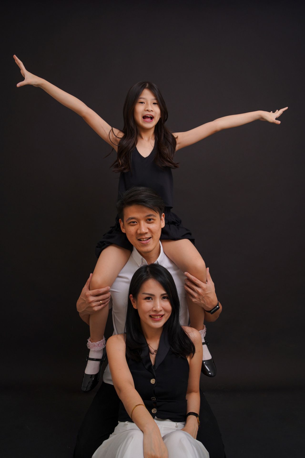 Self-Photo Studio